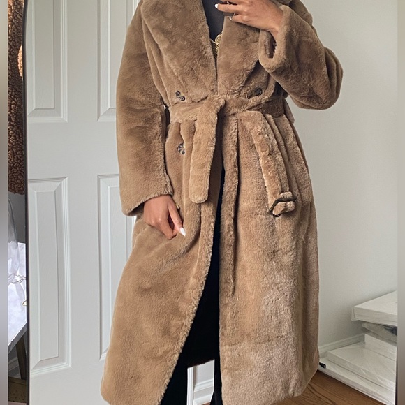 H&M faux fur coat - Picture 3 of 7